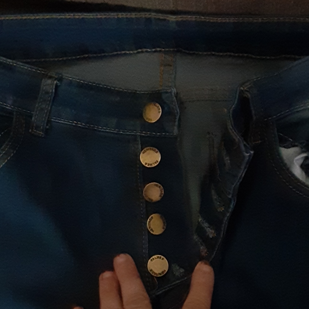 Blue Jeans - Picture 2 of 3